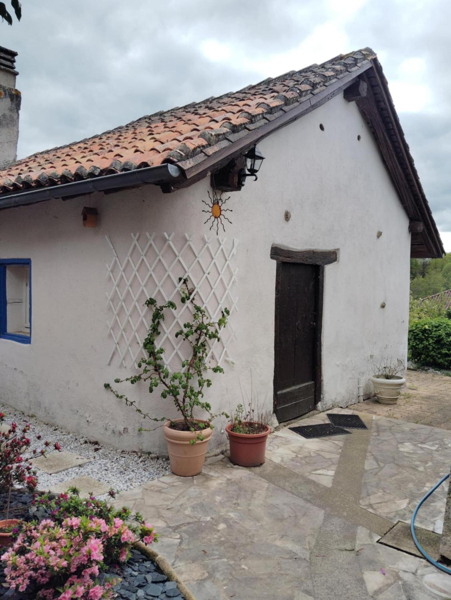 Gite Et Chambre D'Hotes Les Authentiques Saint-Estephe  Exterior photo